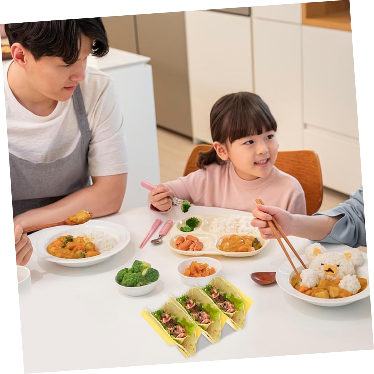 UPKOCH 4pcs Food-Grade Metal Taco Holder Sturdy Sleek Design for Residential and Commercial Use