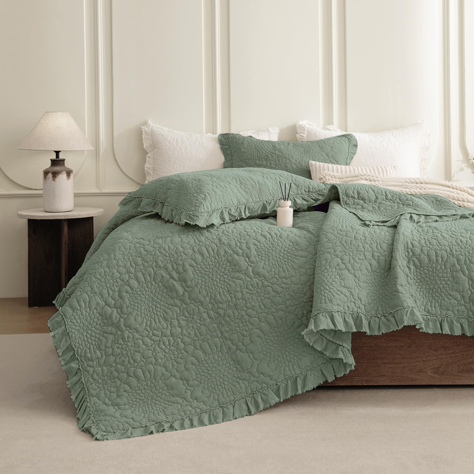 Sanracie Stonewashed Oversized King Quilt Set