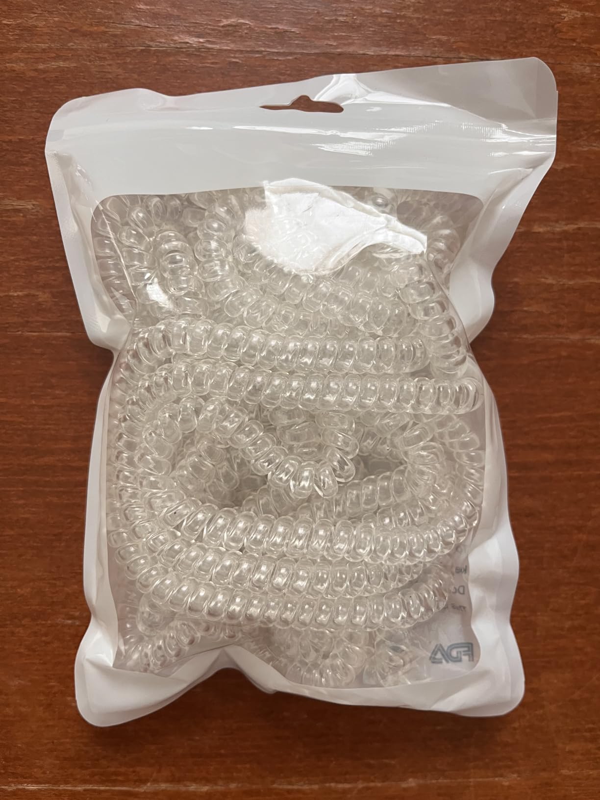 Olugu Chew Necklaces for Sensory Kids, 12 Pcs Clear Coil