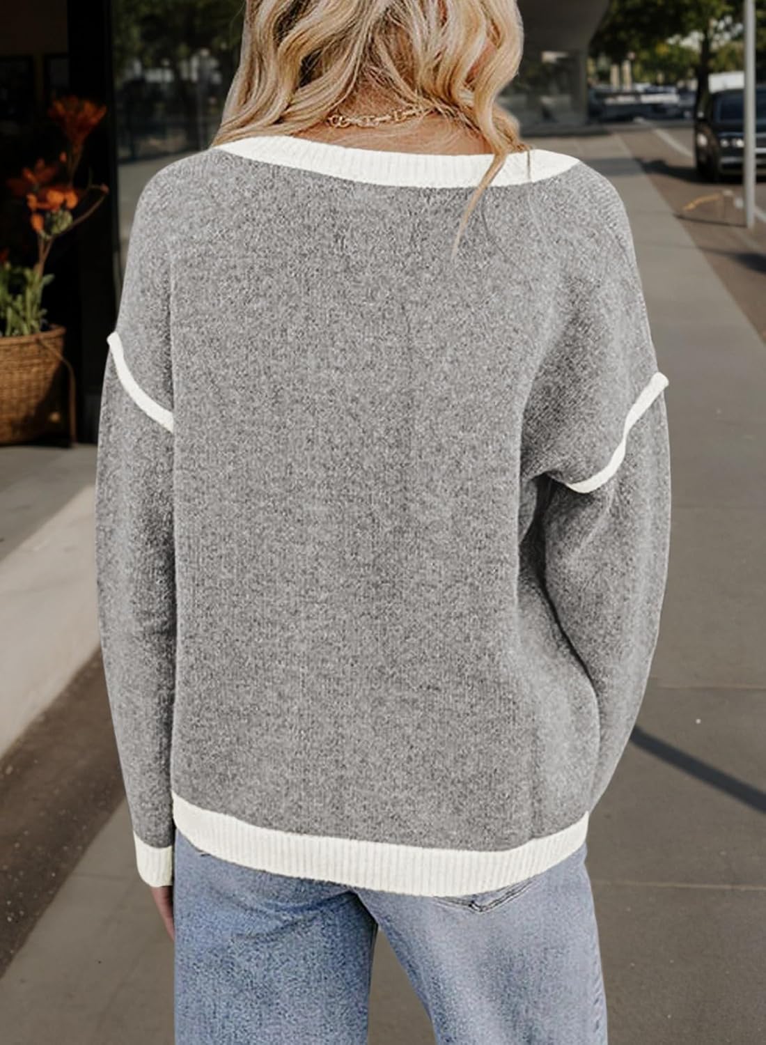 Viottiset Sweaters for Women Long Sleeve Oversized Pullovers Sweaters Soft Knit V Neck Tops Floral Clothes Fall Outfits - Image 3