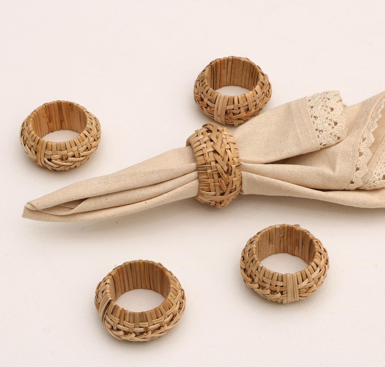 The Home Talk Lot de 6 ronds de serviette en bois faits à la main pour mariage, Noël, Thanksgiving et décoration de table (herbe de mer)
