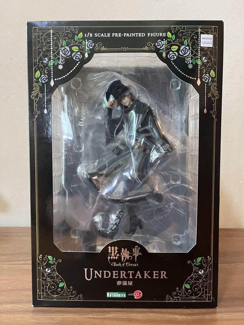 黒執事　葬儀屋　フィギュア Amazon.co.jp: 黒執事 Book of Circus ARTFX J 葬儀屋 1/8 スケール
