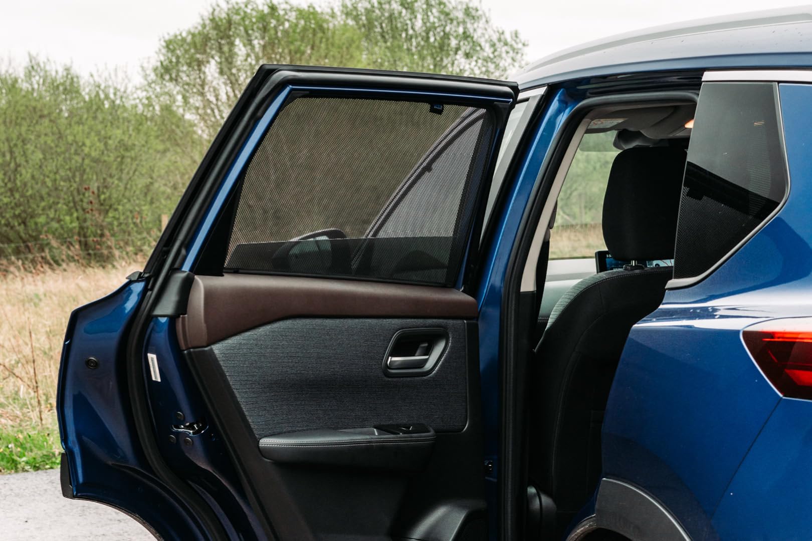 Satz Car Shades kompatibel mit Nissan X-Trail (T33) 5 türer 2022- (6-teilig) Passgenaue Sonnenschutzblenden