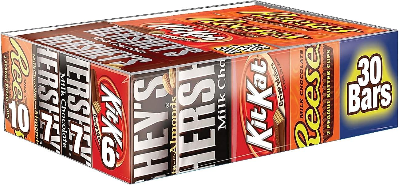 KIT KAT and REESE'S Milk Chocolate Assortment Candy Bars, Individually Wrapped, 45 oz Bulk Value Pack (30 Piece)