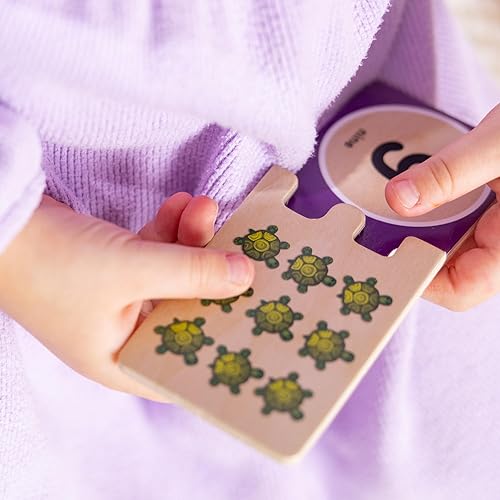 Miniatura 8 de Melissa & Doug Self-Correcting Wooden Number Puzzles with Storage Box (40 pcs)