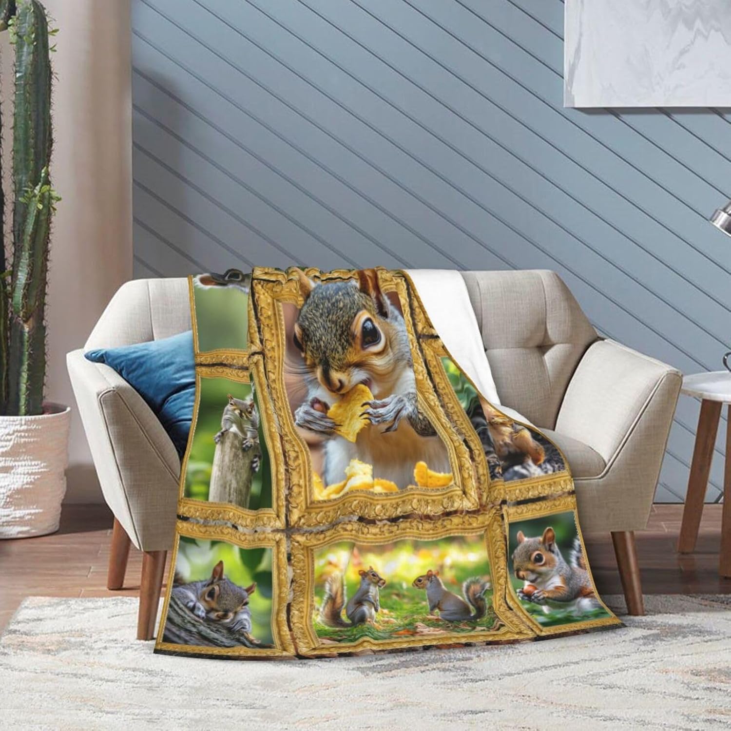 Cute Squirrel Throw Blanket Squirrel Blankets Fleece Plush Super Soft Cozy Warm Lightweight Squirrels Lover Decor Gifts for Boys Girls Kids Adults Men Women 40" x 50" - Image 2