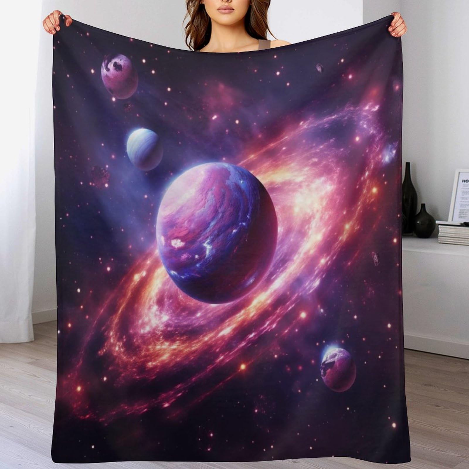 Couverture en flanelle cosy pour vos soirées cinéma sur le canapé-lit du salon