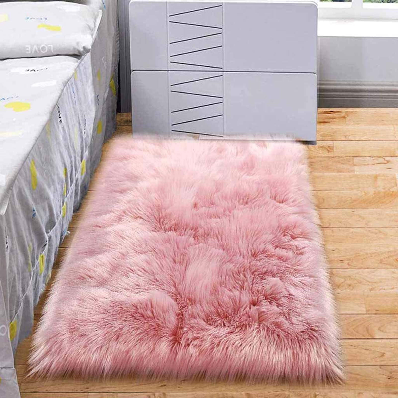 Tapis en Peau de Mouton Faux 60x200cm, Tapis Fourrure synthétique Douce, Fluffy Soft Longhair Décoratif Coussin de Chaise Canapé Natte, Chambre Chevet Tapis