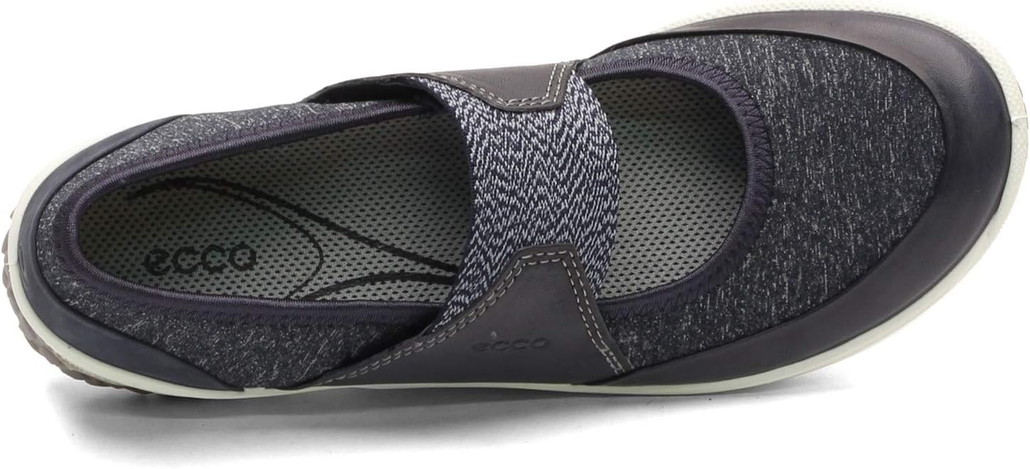 ECCO Women's Biom Life Mary Jane Cross Trainer 6-6.5 Marine/Marine