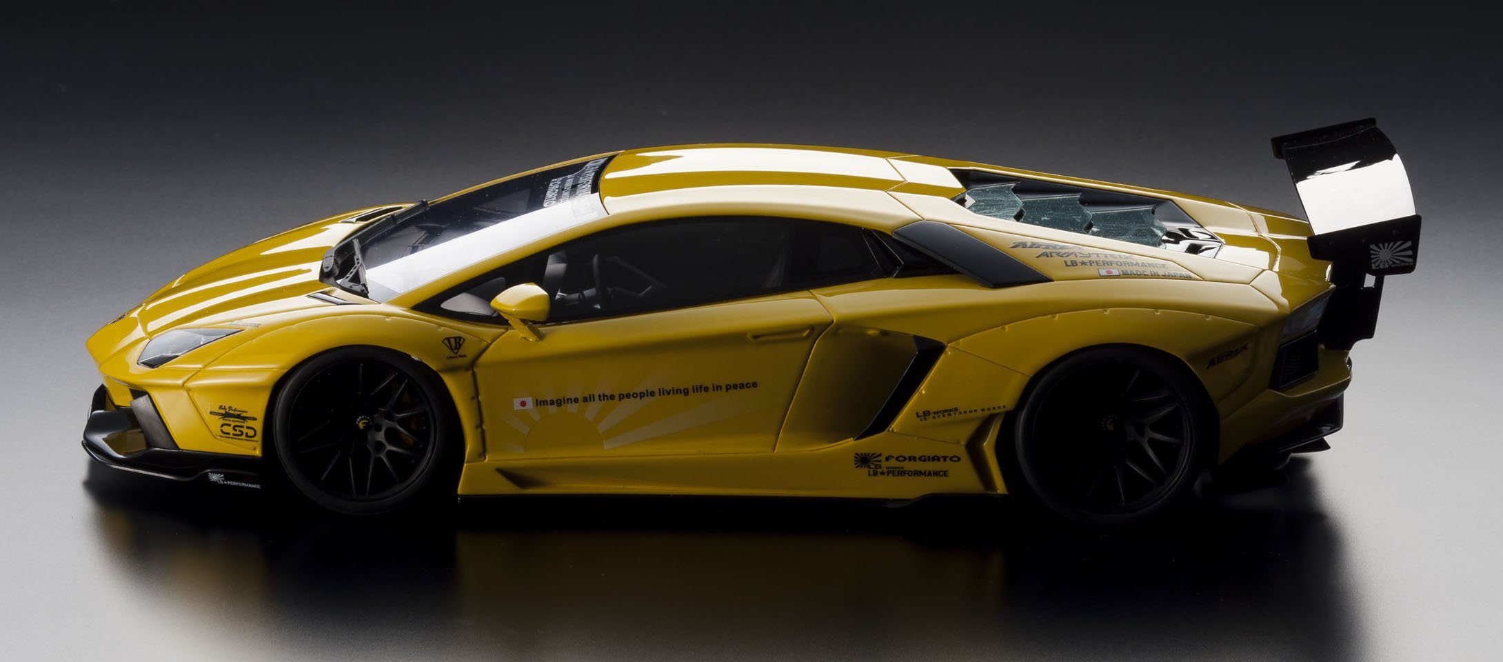 Amazon.co.jp: Kyosho Original 1/18 LB☆WORKS Aventador Yellow
