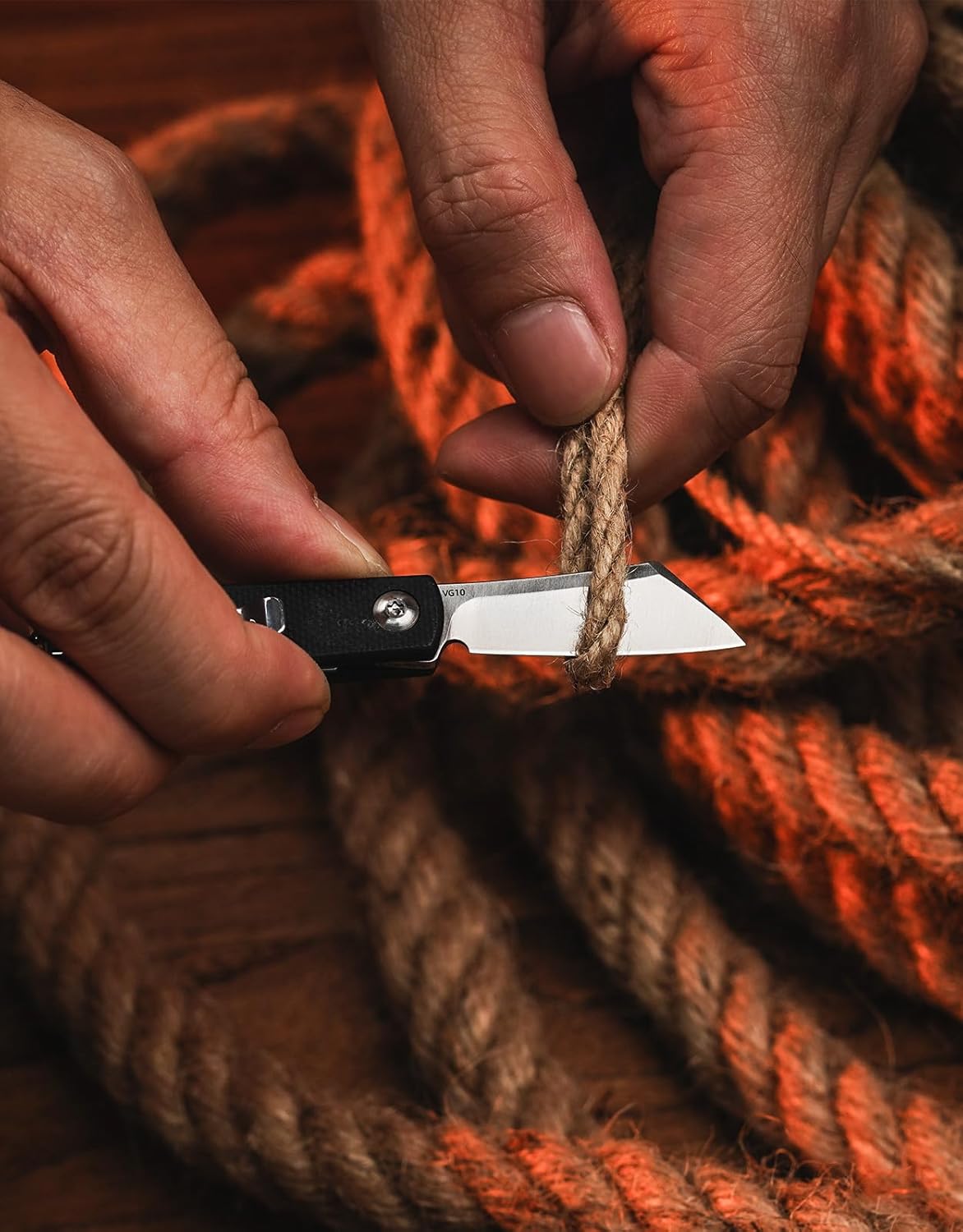 KeyUnity KK10XS Folding Pocket Knife with Liner Lock, Pocket Clip for Everyday Carry (Black)