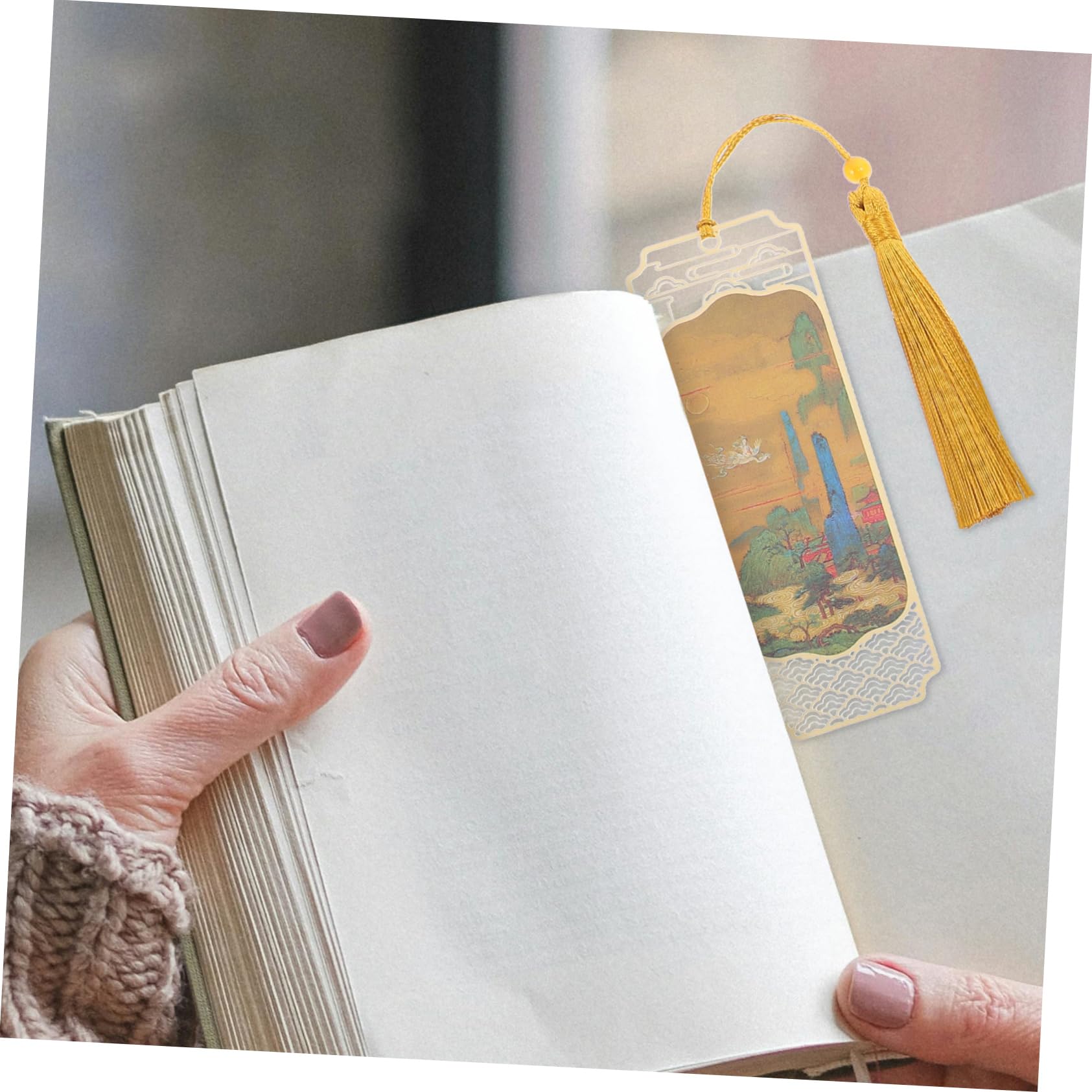 HOMSFOU Lesezeichen Antikes Seitenmarkierungszeichen im Chinesischen Stil mit Anhänger Metall Kreatives Design aus Eisen für Bücher und Geschenkideen