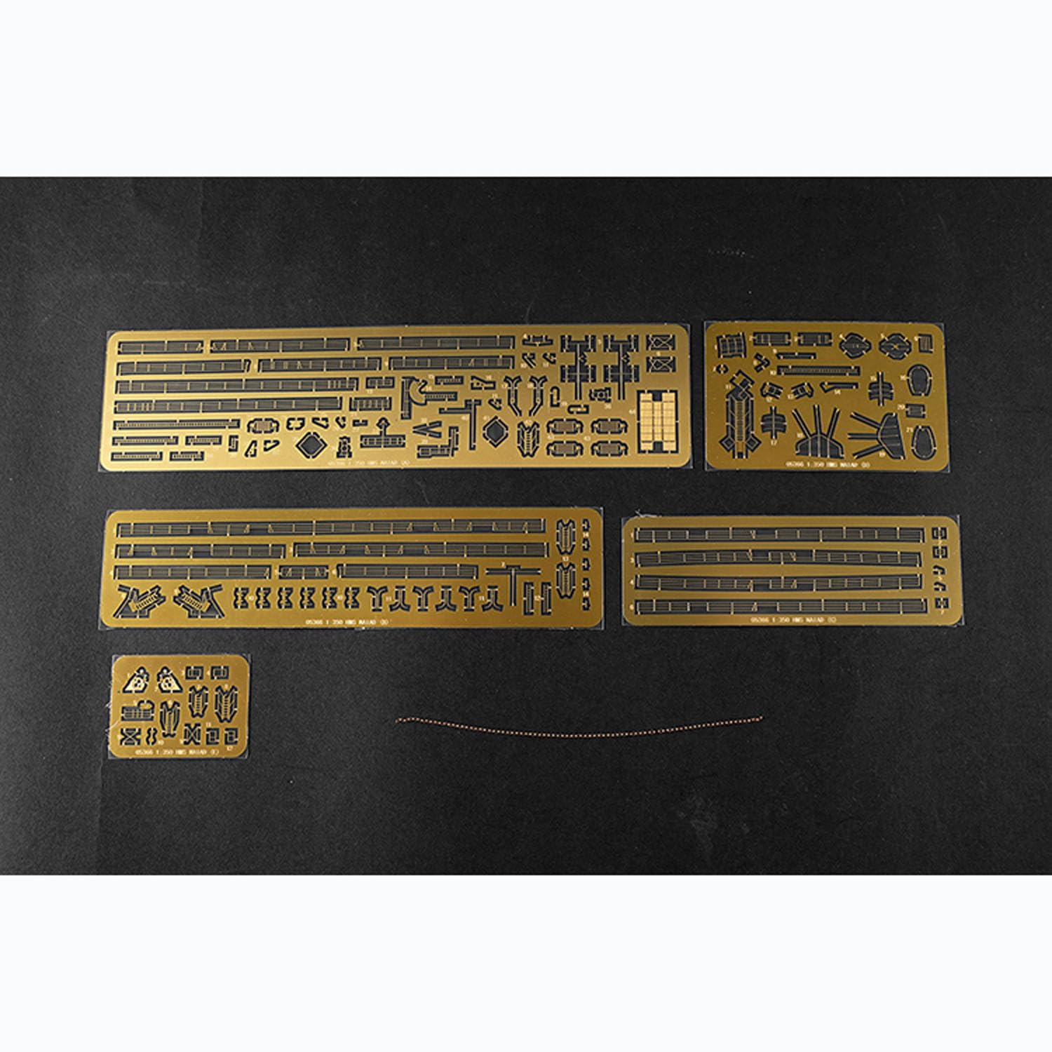 TOUCAN RC HOBBY 1/350 Trumpeter 05366 HMS Naiad Royal Navy Cruiser Plastic Static Ship Model Kit, US in Stock