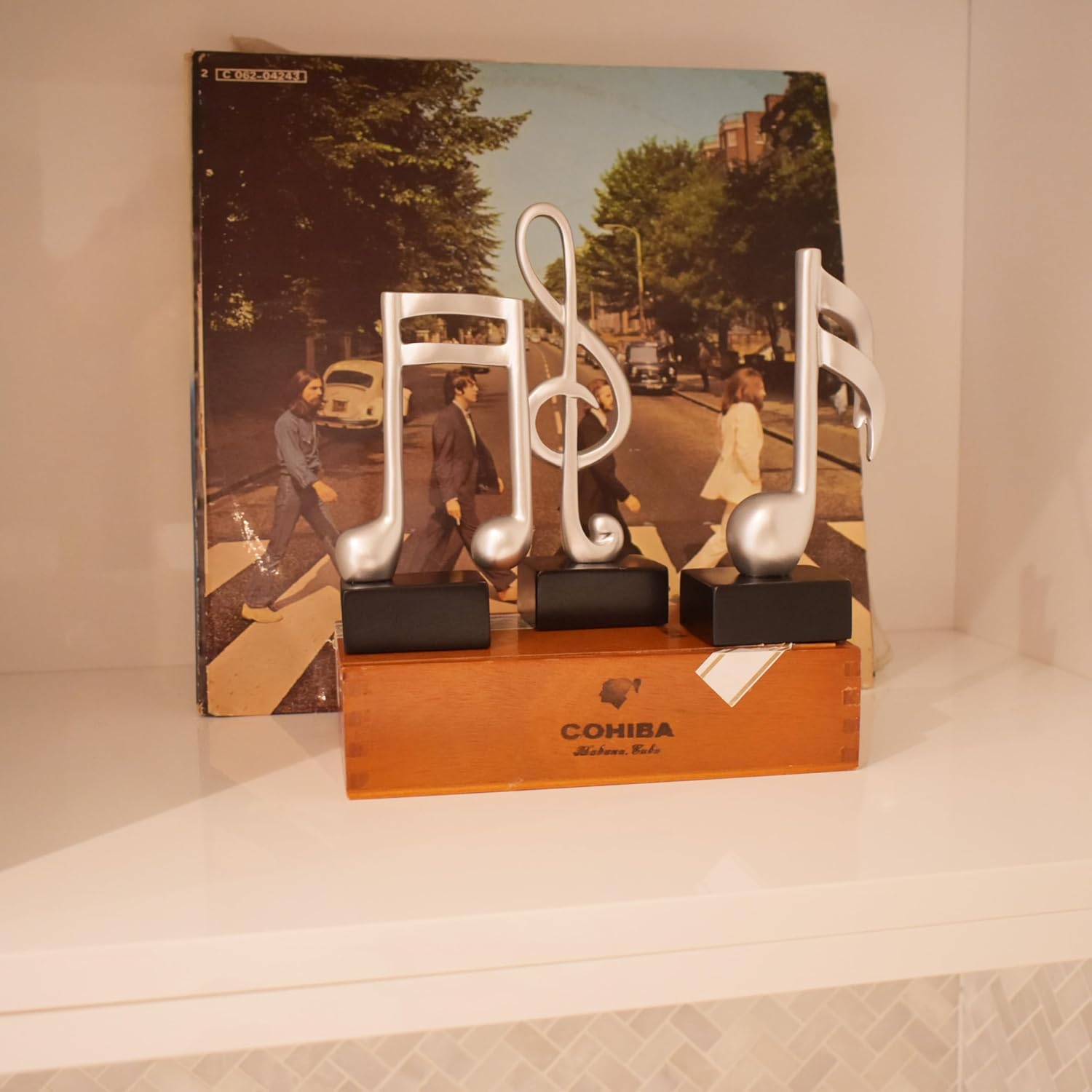 Natural Design Architecture Lifestyle N Adam & Friends Musical Notes Decorations with Treble Clef and 16th Notes, Musical Statues for Quirky Home Decor and Bookshelf Decor in Durable Resin, Silver