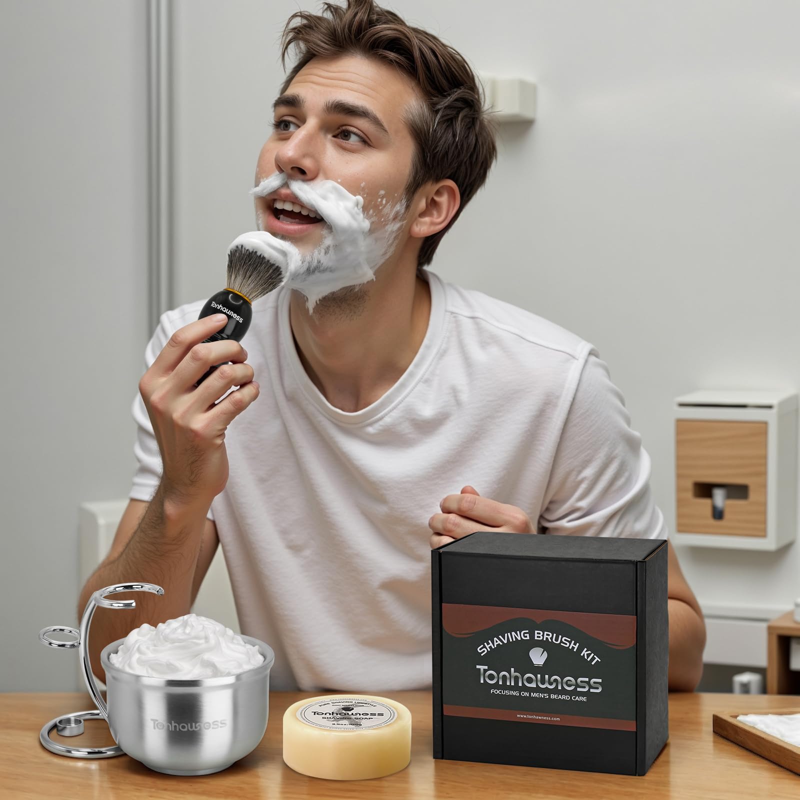 Kit de blaireaux de rasage pour hommes, ensemble de blaireau de rasage 4 en 1 comprenant un blaireau de rasage en poils de blaireau, un bol de rasage en acier inoxydable, un support de rasage et du