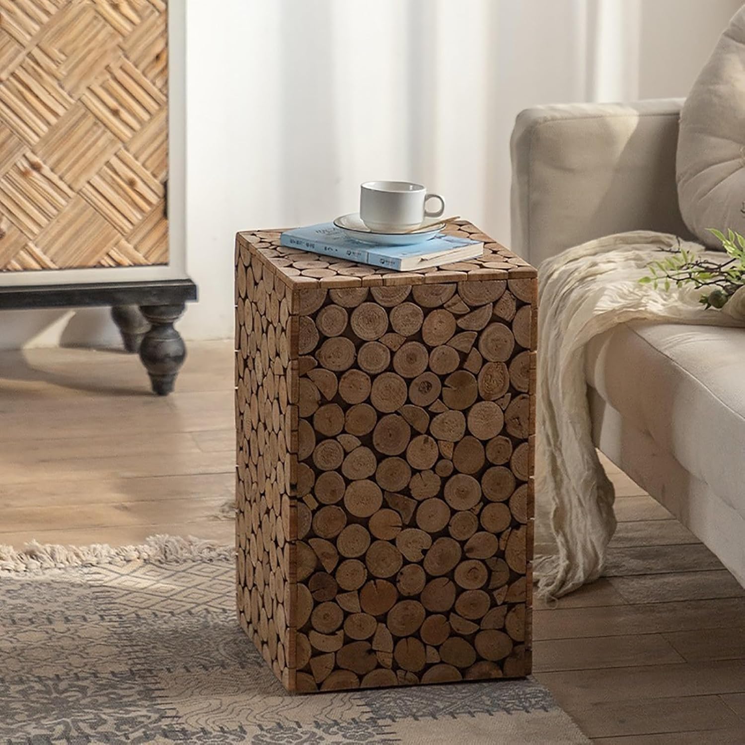 ヴィンテージ　木製サイドテーブル　ベッドサイドテーブル　花台 ヴィンテージ 木製サイドテーブル ベッドサイドテーブル 花台