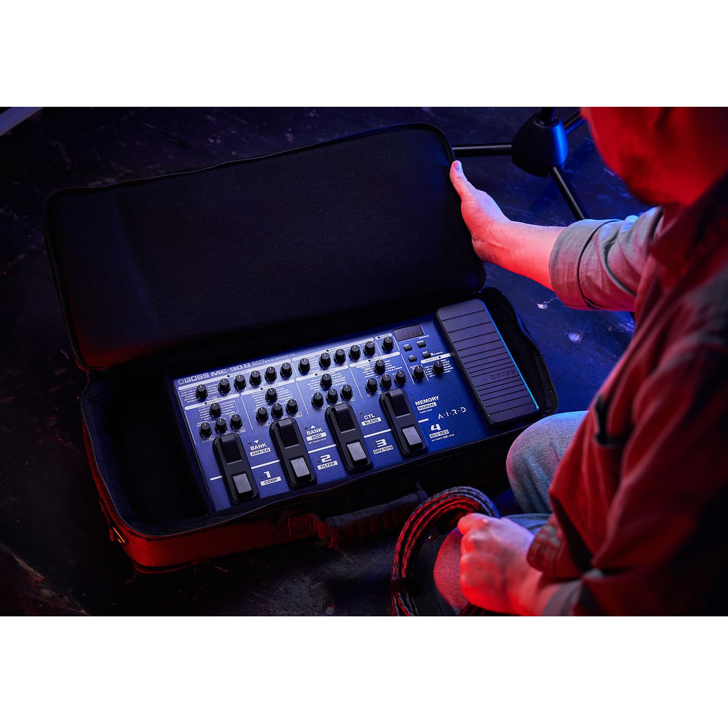 Boss ME-90B Multi-Effektgerät für Bass + keepdrum Netzteil