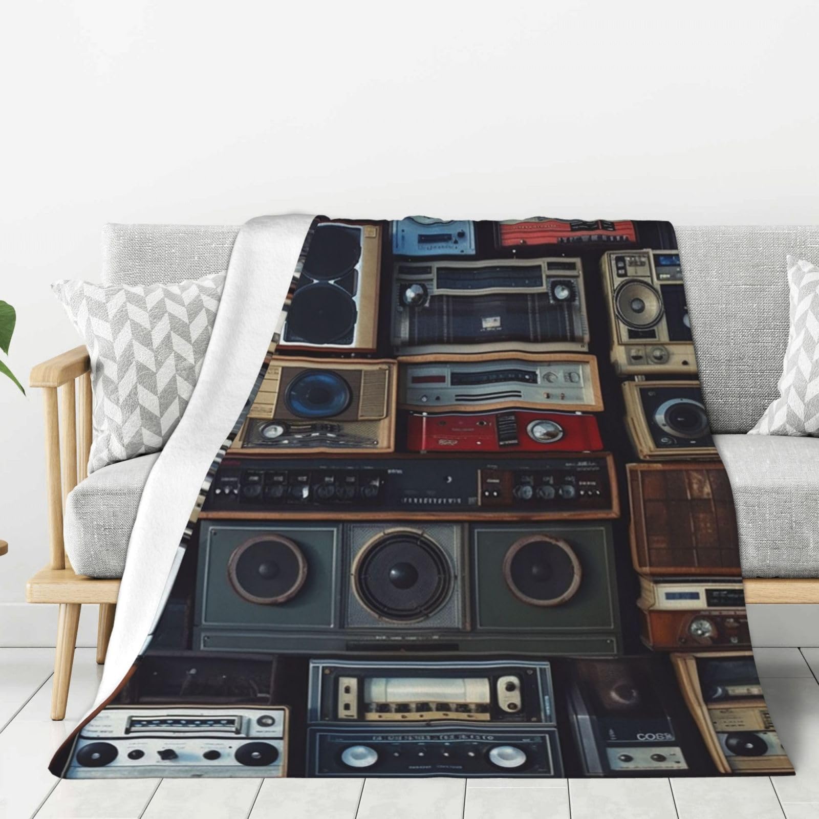 Couverture polaire en flanelle douce pour eviter le froid au lit et canape