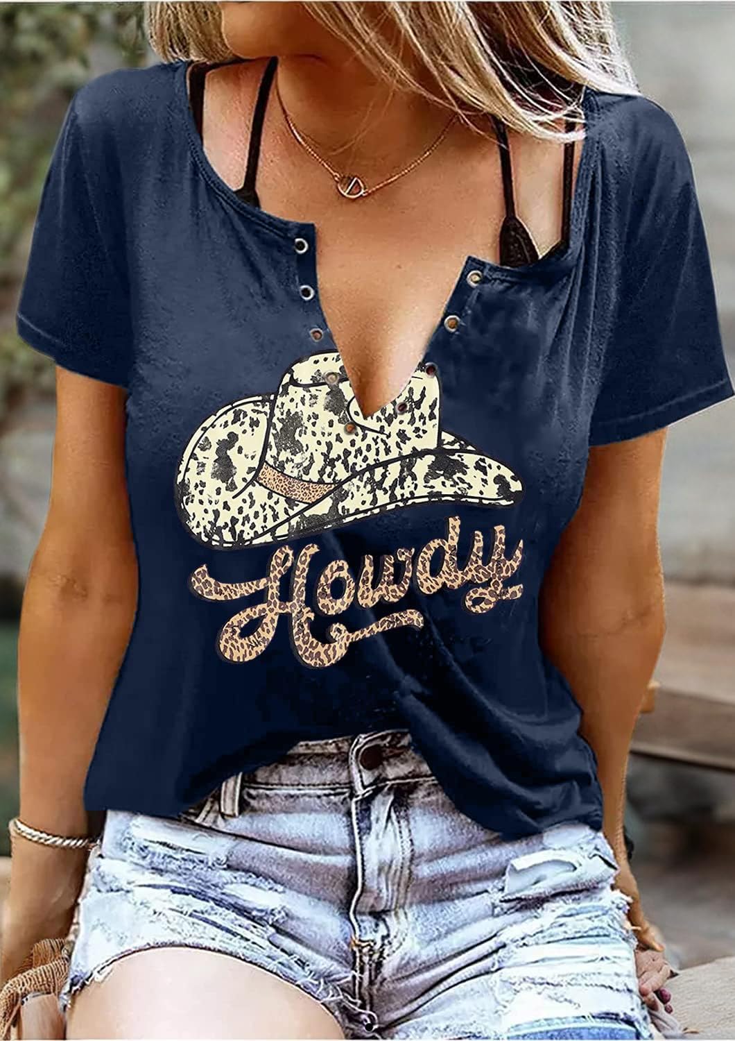 V-Neck Howdy Tshirt Women Western Country Cowboy Shirts Vintage Rodeo Cowgirl Tee Tops Leopard Honey Hat T-Shirt - Image 2