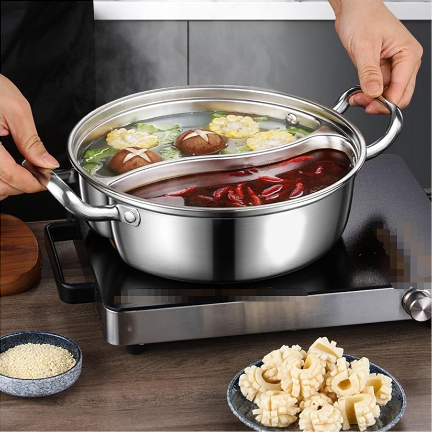 Copper hot Pot， Hot Pot with Divider Stainless Steel Shabu Shabu Pot for Induction Cooktop Gas Stove Chinese Hot Pot,Silver-32cm