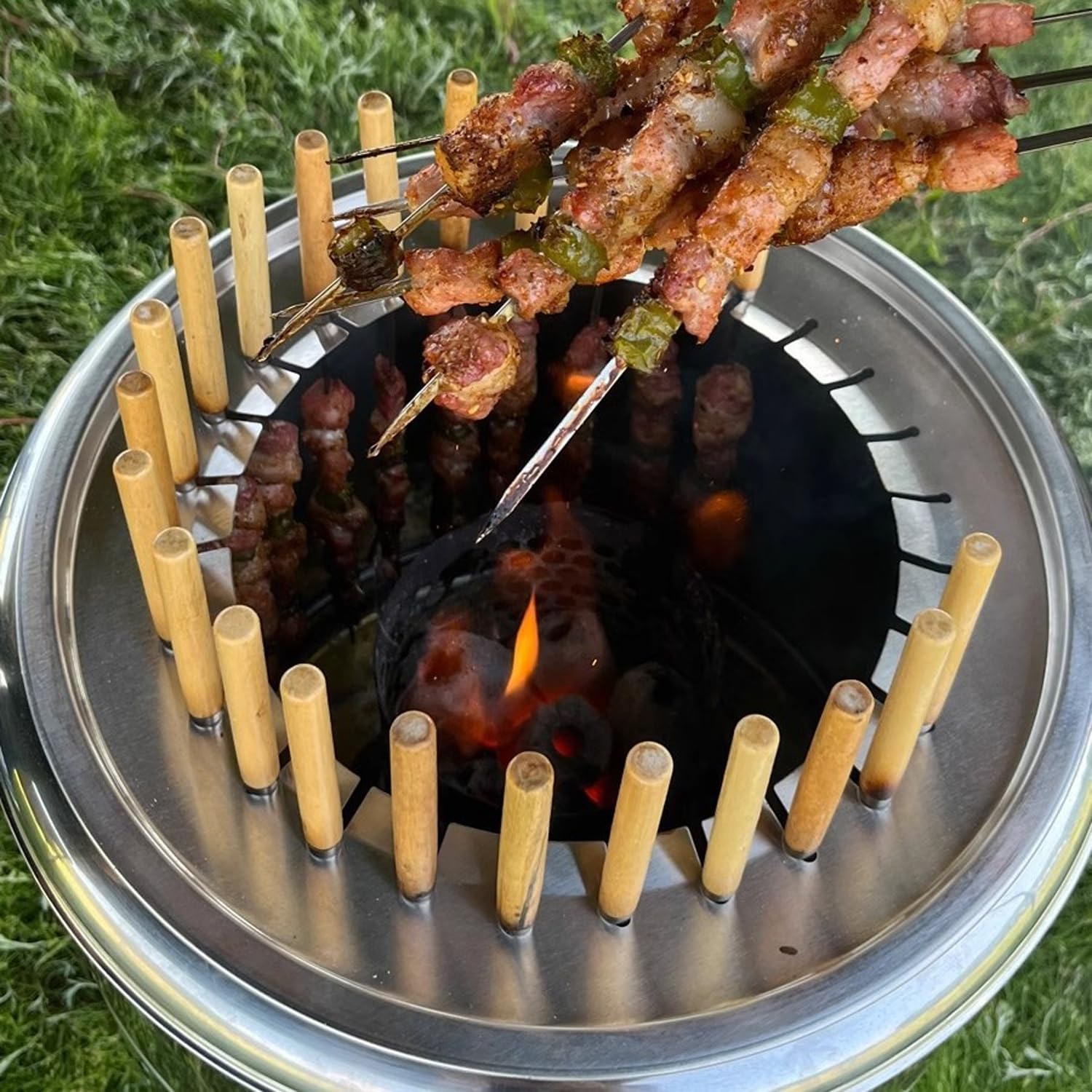 Barril Asador de Carne Sin Humo Interior, Parrilla de Barbacoa de Carbón Sin Humo BBQ Portátiles con Forma de Barril Envolvente de Acero Inoxidable para Exteriores Silver Large