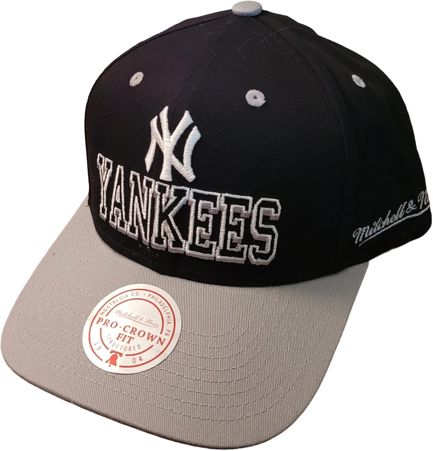 Mitchell & Ness New York Yankees MLB Backside Script Pro Snapback Hat - Black