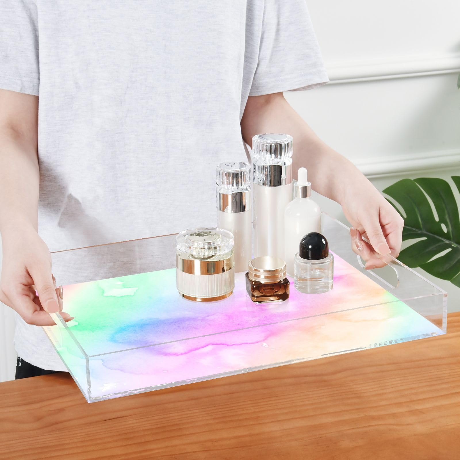 Bandejas acrílicas transparentes de acrílico para servir con asas, bandeja de desayuno de 12 x 16 pulgadas, bandeja de desayuno transparente colorida con patrón de papel de acuarela a prueba de