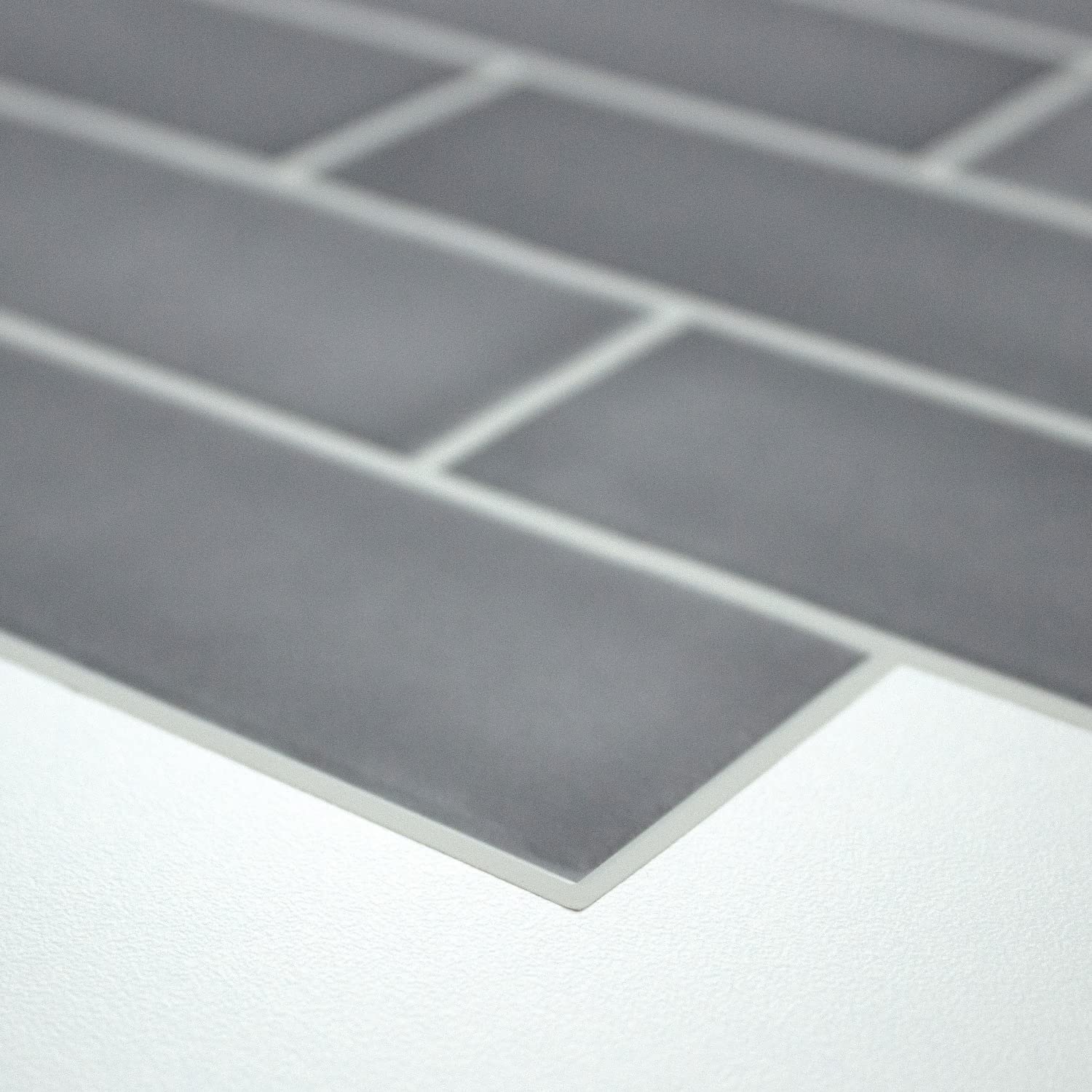 RoomMates StickTILES Azulejos Adhesivos Tradicionales – Pack Para Pared – Decora Fácil, Sin Obra, Gris Y Negro