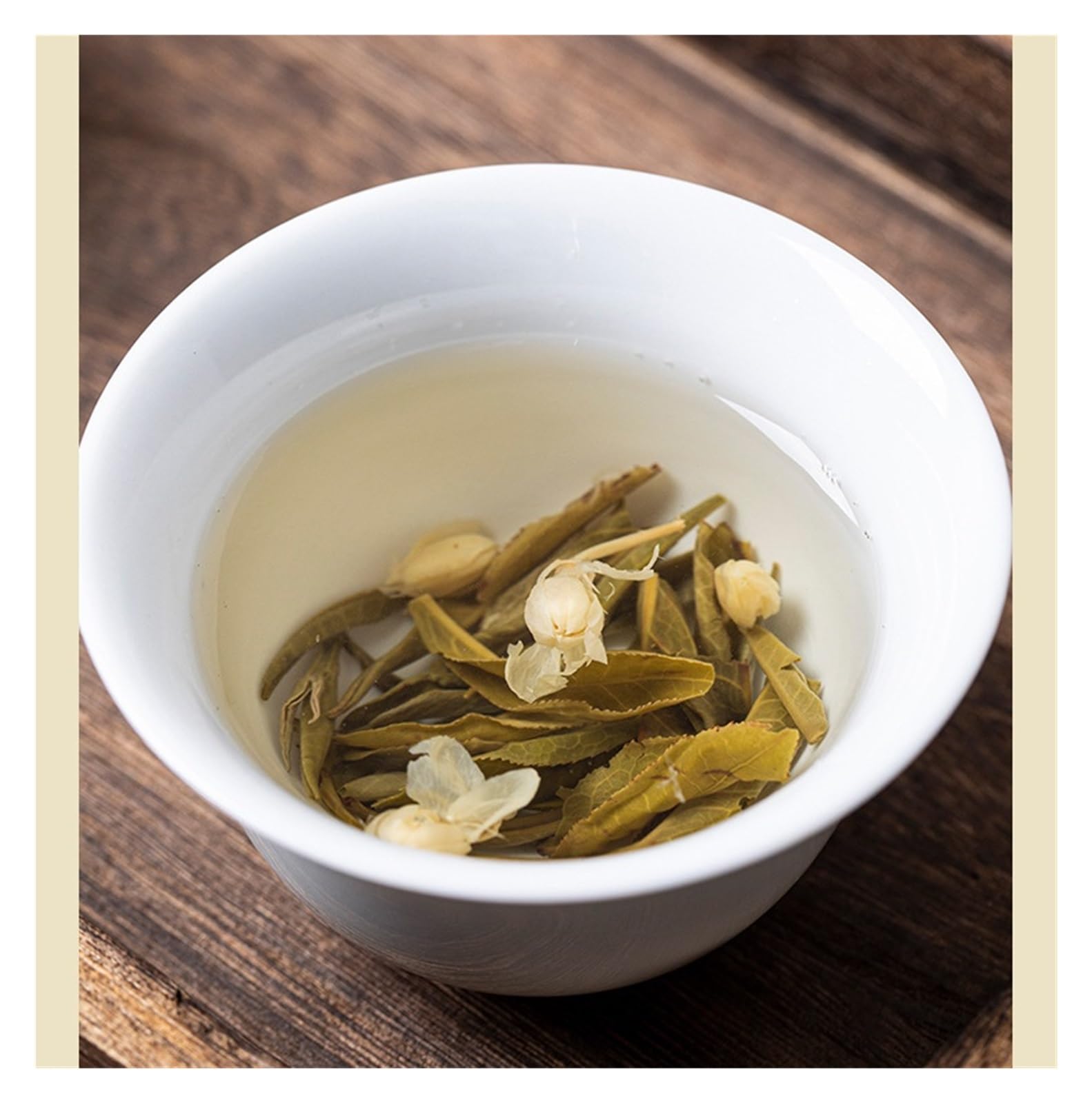 Nowa wiosenna herbata jaśminowa Płatki śniegu, 150g, opakowanie zielone. Herbata charakteryzuje się delikatnym kwiatowym aromatem i harmonijnym aromatem(2pcs)