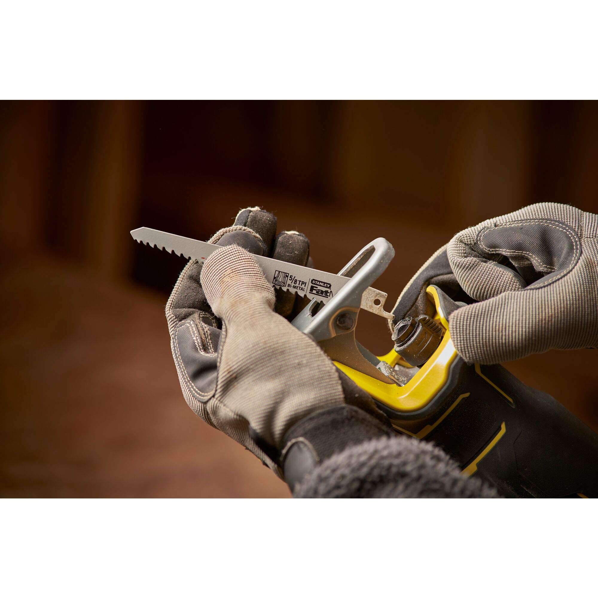 Stanley FatMax SFMCS310B-XJ Sega Universale Brushless V20 a Batteria 18V, Unità senza Batteria e Caricabatterie