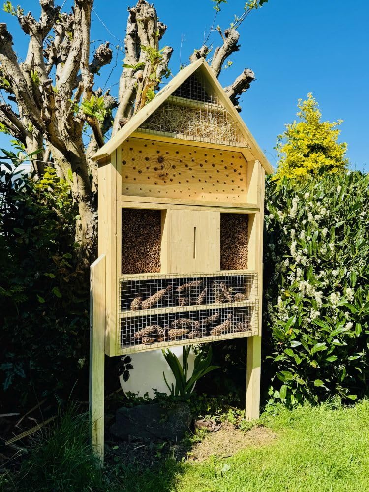Casetta per insetti da giardino in legno, XXL per api selvatiche, in legno, con supporto, 110 x 79 x 16 cm (altezza x larghezza x profondità), per insetti, resistente alle intemperie, 6 piani