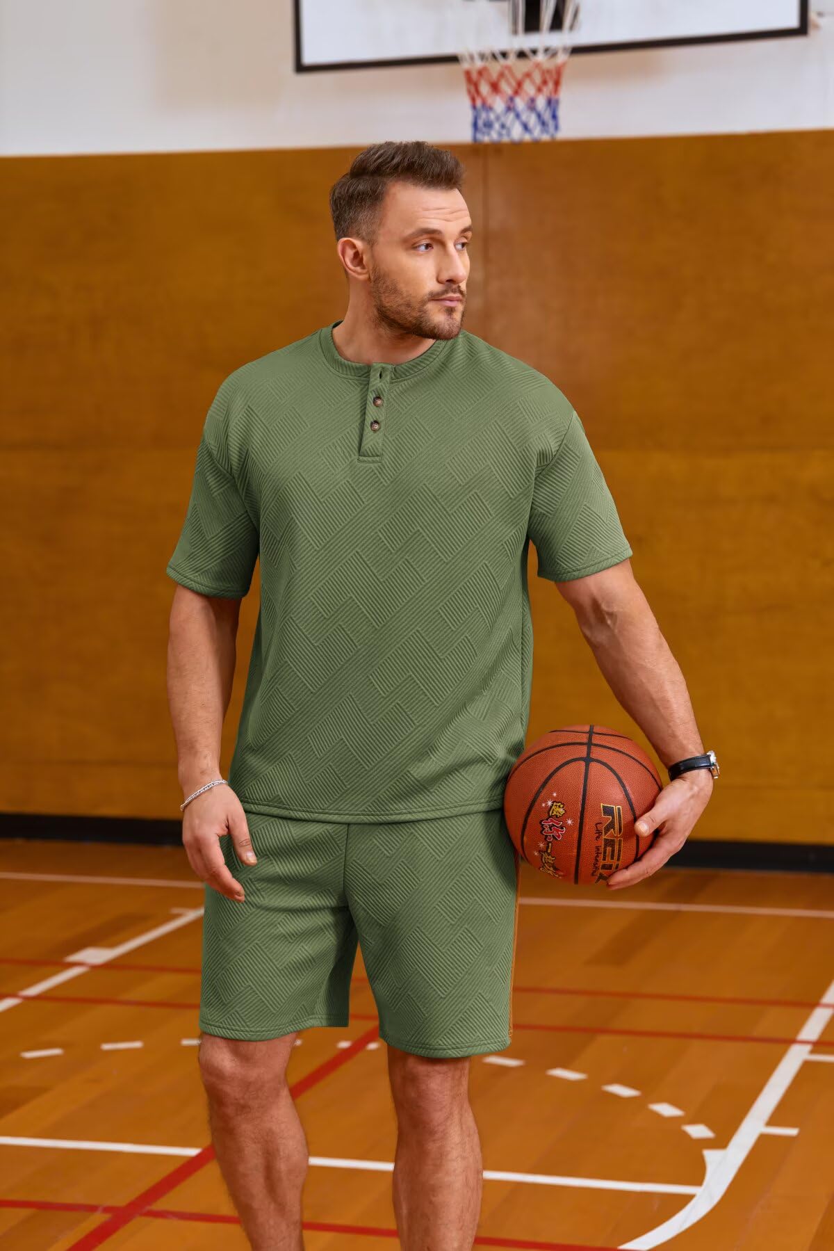 Remxi Conjunto deportivo de 2 piezas para hombre, con camiseta Henley de jacquard y pantalones cortos, conjuntos casuales para correr, conjuntos de verano a juego
