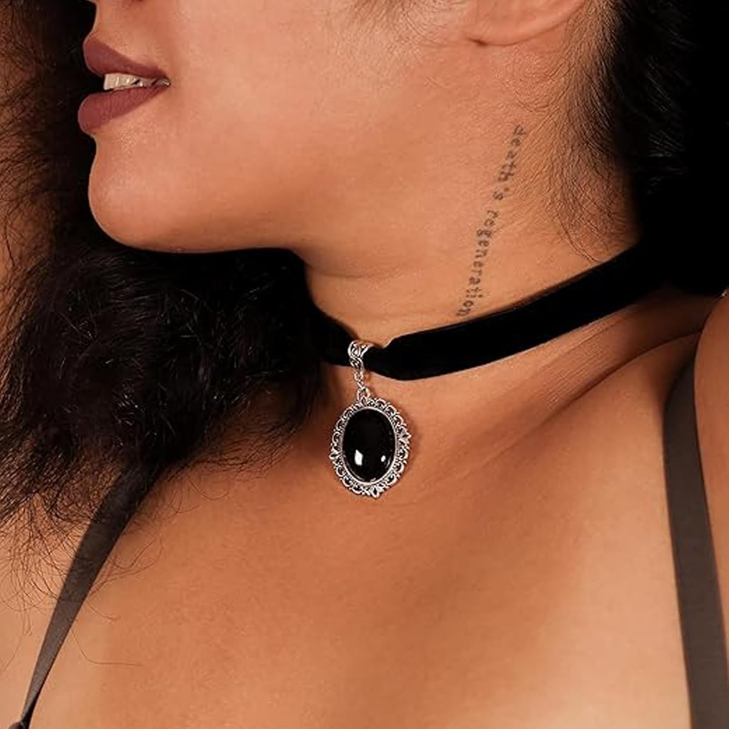 Halloween Necklace for Women Black Choker Necklace Gothic Velvet Victorian Necklaces Vintage Gothic Choker Halloween Costume Jewelry Christmas Jewelry Gifts for Women - Image 4