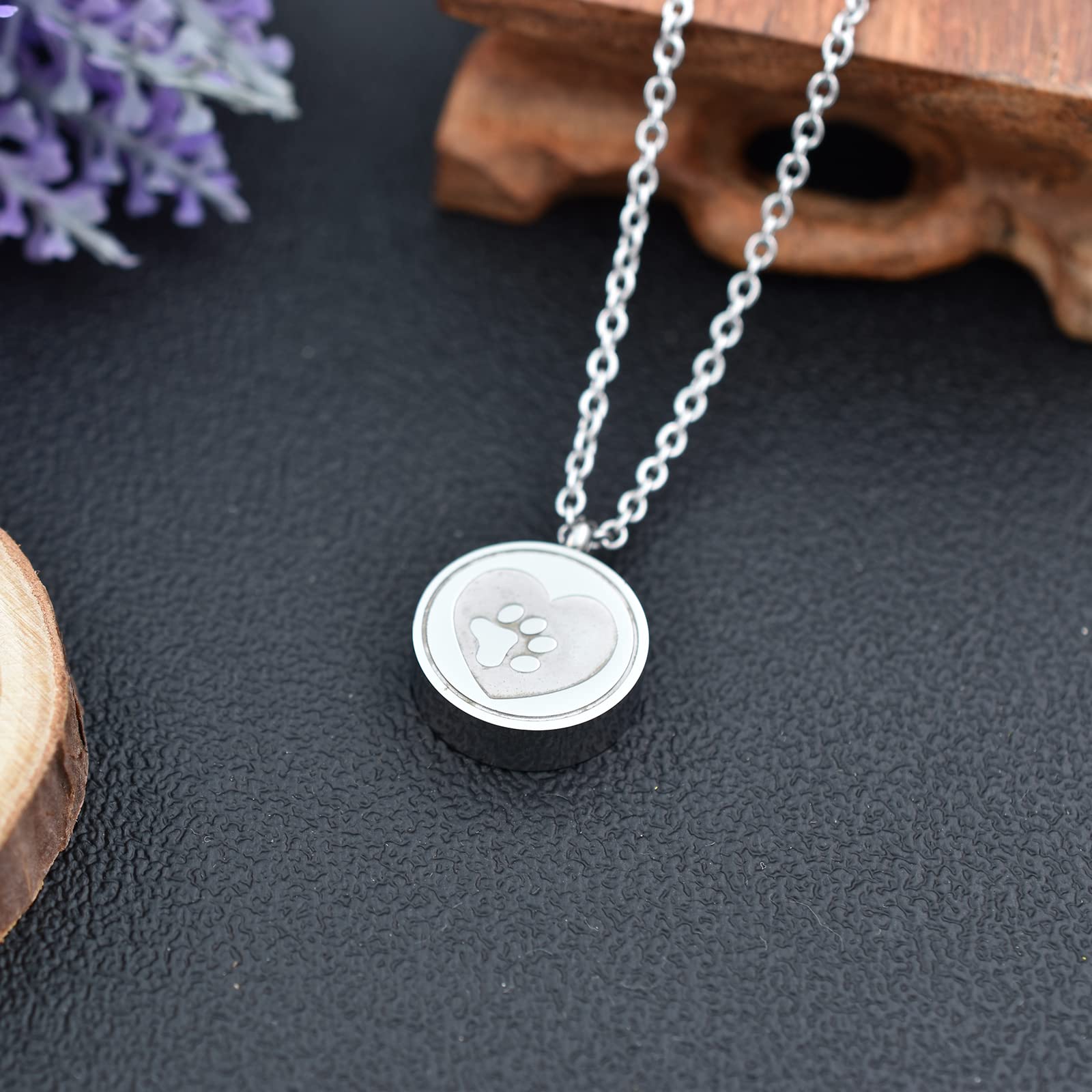 YOIEU Round Cremation Jewelry for Pet Ashes - Stainless Steel Memorial Ash Pendant Pet Urn Necklace for Dog Cat Ashes, Women Men Remembrance Keepsake Gift for Loss of Loved Furry Friend (Silver)
