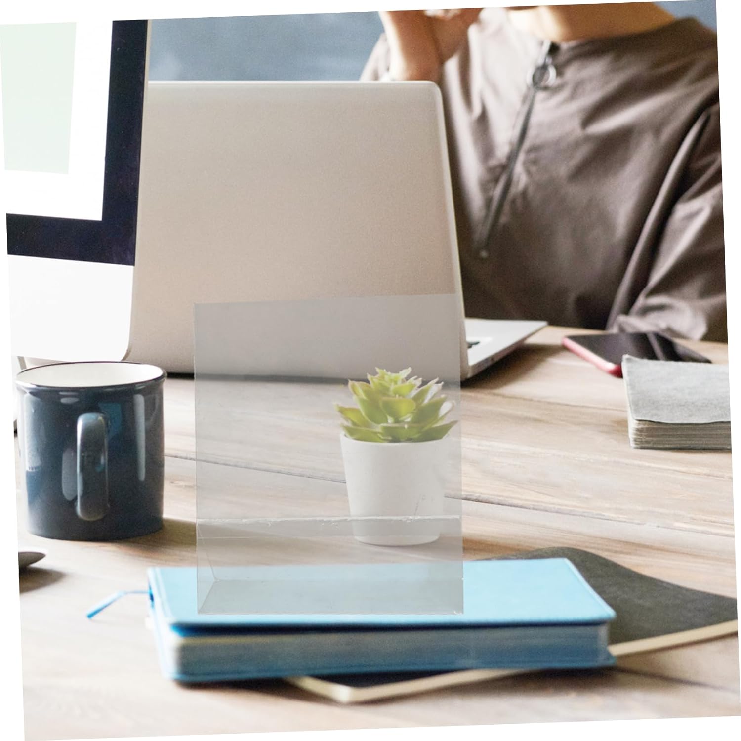 Alipis Acrylic Recipe Book Stand Cookbook Holder Adjustable Page Clips for Kitchen Counter and Tablet Display for Easy Reading and Recipe Viewing