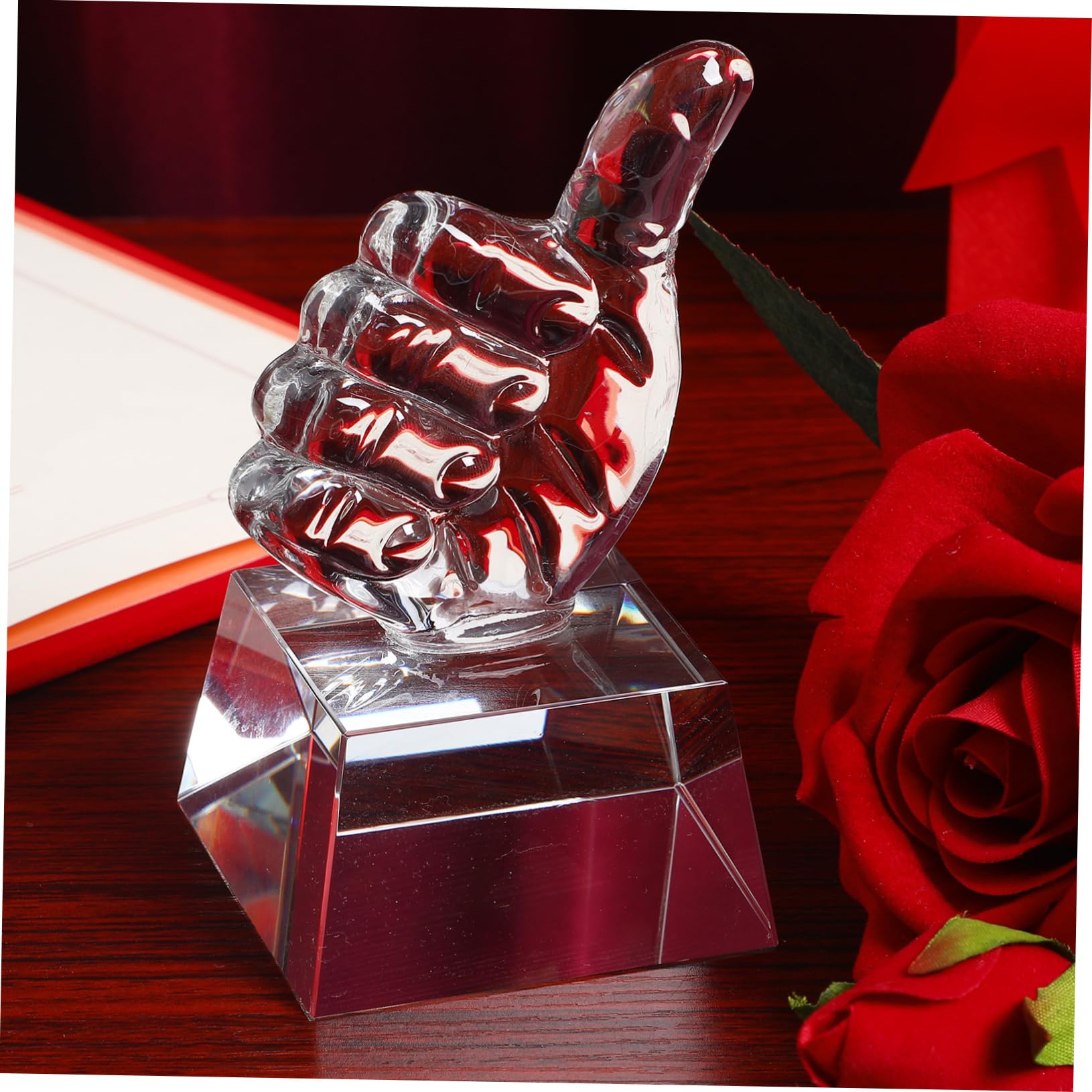 Mikinona 2 Stück Kristalltrophäen Daumen Hoch Trophäen als Sommerliche Tischschmuck Auszeichnungstrophäenmodell mit Adaptabler Funktion für Siegerpokal und Sommerstimmung