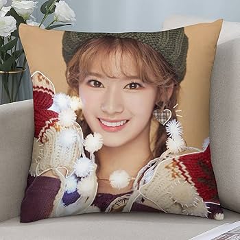 TWICE ぬいぐるみクッション サナ Amazon｜TWICE サナ 抱き枕 クッションカバー 腰枕 抱きまくら