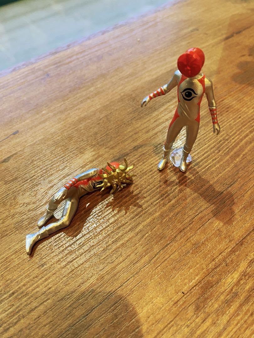 Amazon.co.jp: TAROMAN タローマン くつろぎの巨人 タローマン2