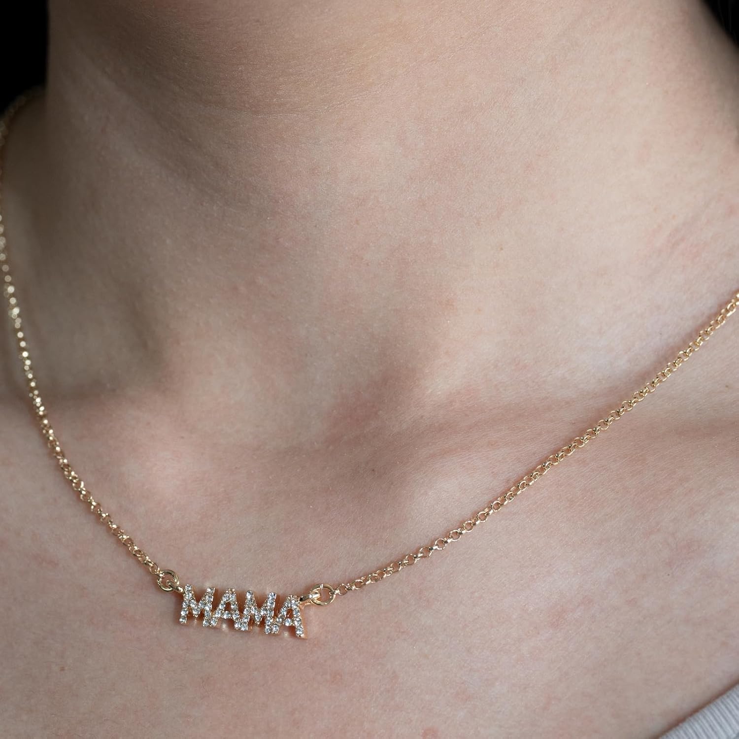 Mama Pendant Necklace for Women - 18K Gold Plated Dainty Jewelry Mother's Day Gift for Mom, Non-Tarnish Trendy Necklace for New Moms - Image 3