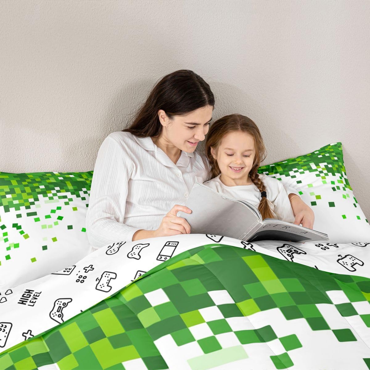 Pixelated Miners Game Kids Comforter Set Full Size,Geometric Check Video Games Bedding Set,Room Decor,Gamepad Grid Modern Gaming Quilt Comforter,White Green Duvet Set Bedroom Quilt Set,2 Pillowcases image 3