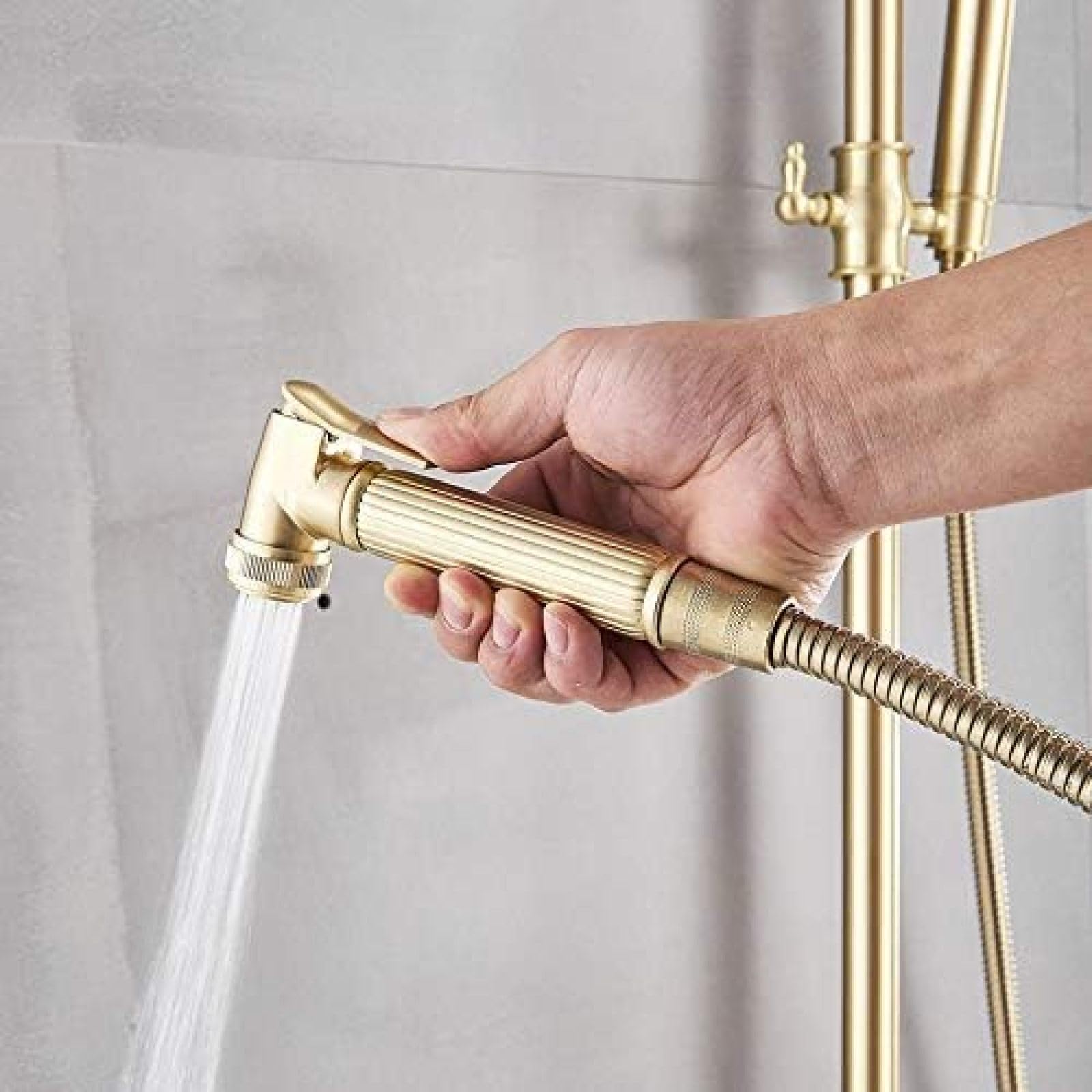 Heable Ensemble De Robinet De Douche Doré Brossé, Kit De Garniture De Douche à Fonction Unique Avec Valve Brute, Système De Pommeau De Douche Carré à Effet Pluie Avec Bras De Douche