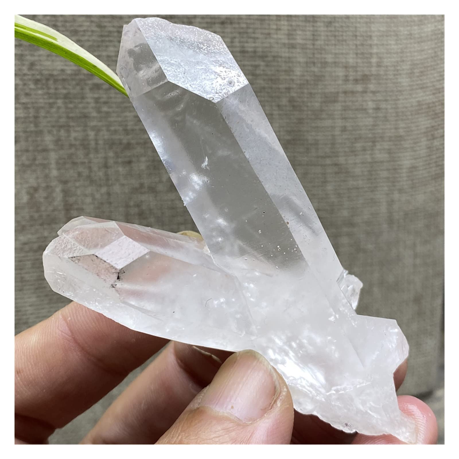 Amazon.co.jp: 天然水晶の原石 クリスタル 1pc 75 グラム-81 グラム
