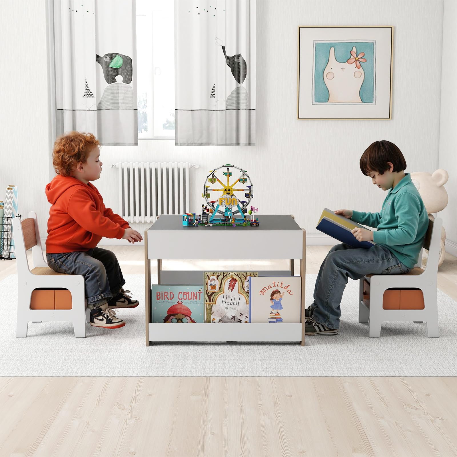 LIFEZEAL Kindertisch mit 2 Stühlen, 3 in 1 Aktivitätstisch Tafeltisch Maltisch mit wendbaren Tischplatten & Bücherregalen, 3 TLG Kindersitzgruppe Kinder zum Zeichnen, Lesen und Spielen (Natur)
