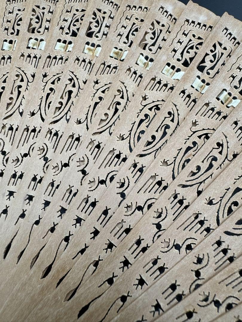 ☆ 昭和45年 アンティーク 木製 檀香扇 扇子 ☆ 【公式通販】