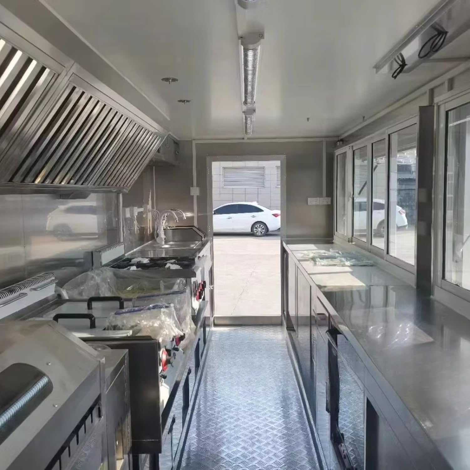 Fully Equipped Food Truck for Street Food Vending - Includes Fryer, Grill, Griddle, Refrigerator & Generator - Ready-to-Open Mobile Kitchen Solution.