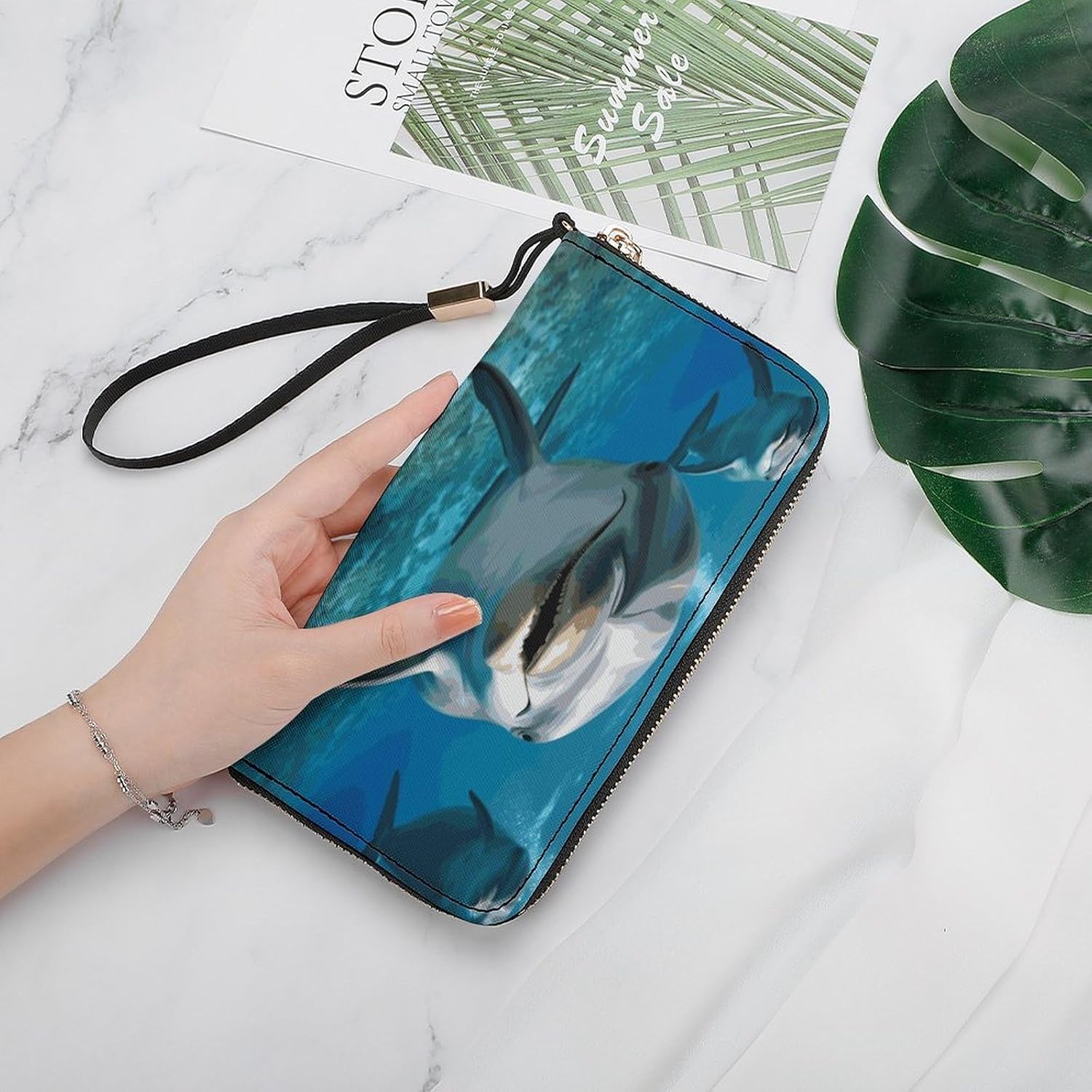 Funny Dolphin Looking at You Long Ladies Wallet for Men And Women,Slim Wallet with Zipper Pocket,Travel Wallets in Gift Box