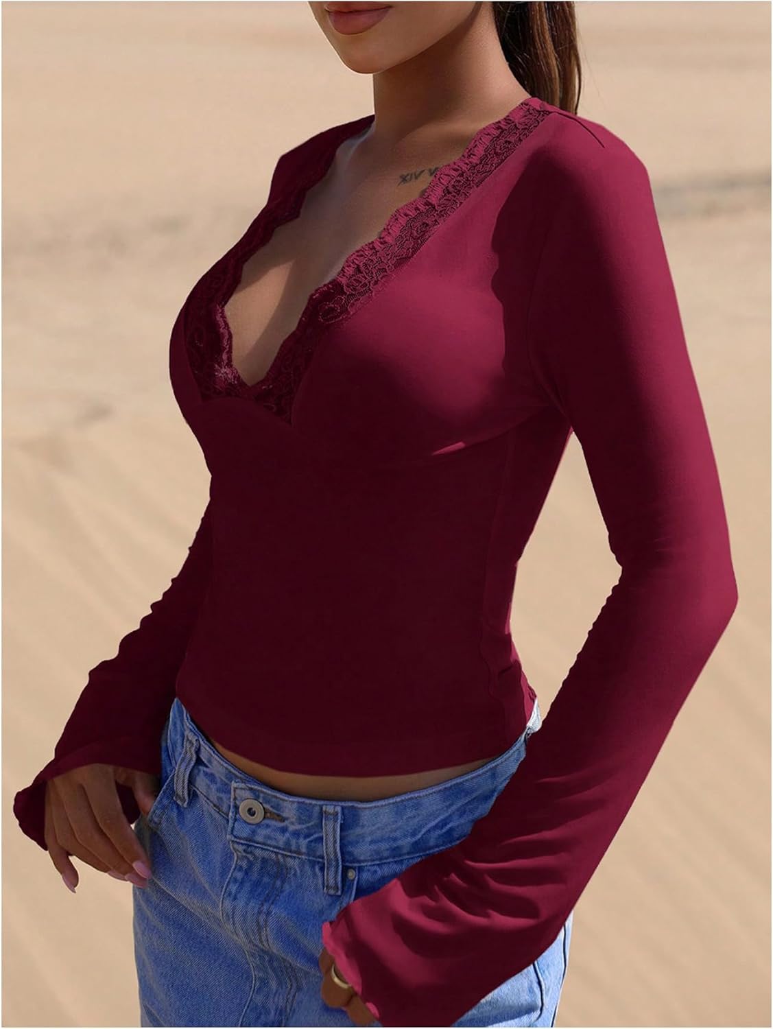 SOLY HUX Women's Lace Long Sleeve Tops Deep V Neck Tight T Shirts Going Out Outfits - Image 3