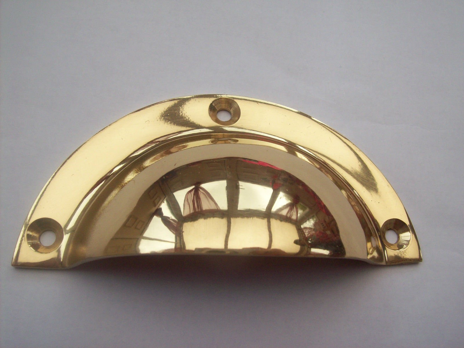 Ironmongery World 90mm Cup Cupped Shell Drawer Cupboard Cabinet Door Pull Handles in 2 Finishes - Polished Brass