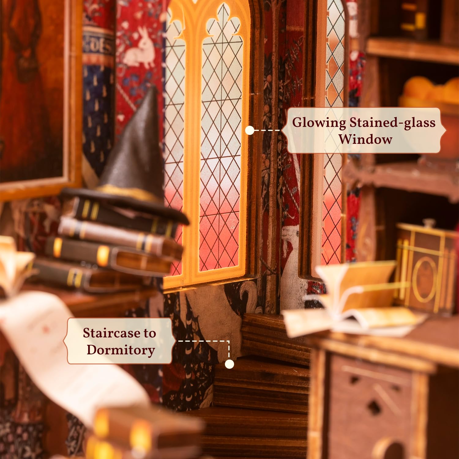 PUREMIND Harry Potter Pokój Gryffindoru, puzzle 3D, oficjalna licencja | Oświetlenie, ruchome elementy, szczegółowa scena Hogwartu, model do montażu, dekoracja na półkę lub do witryny