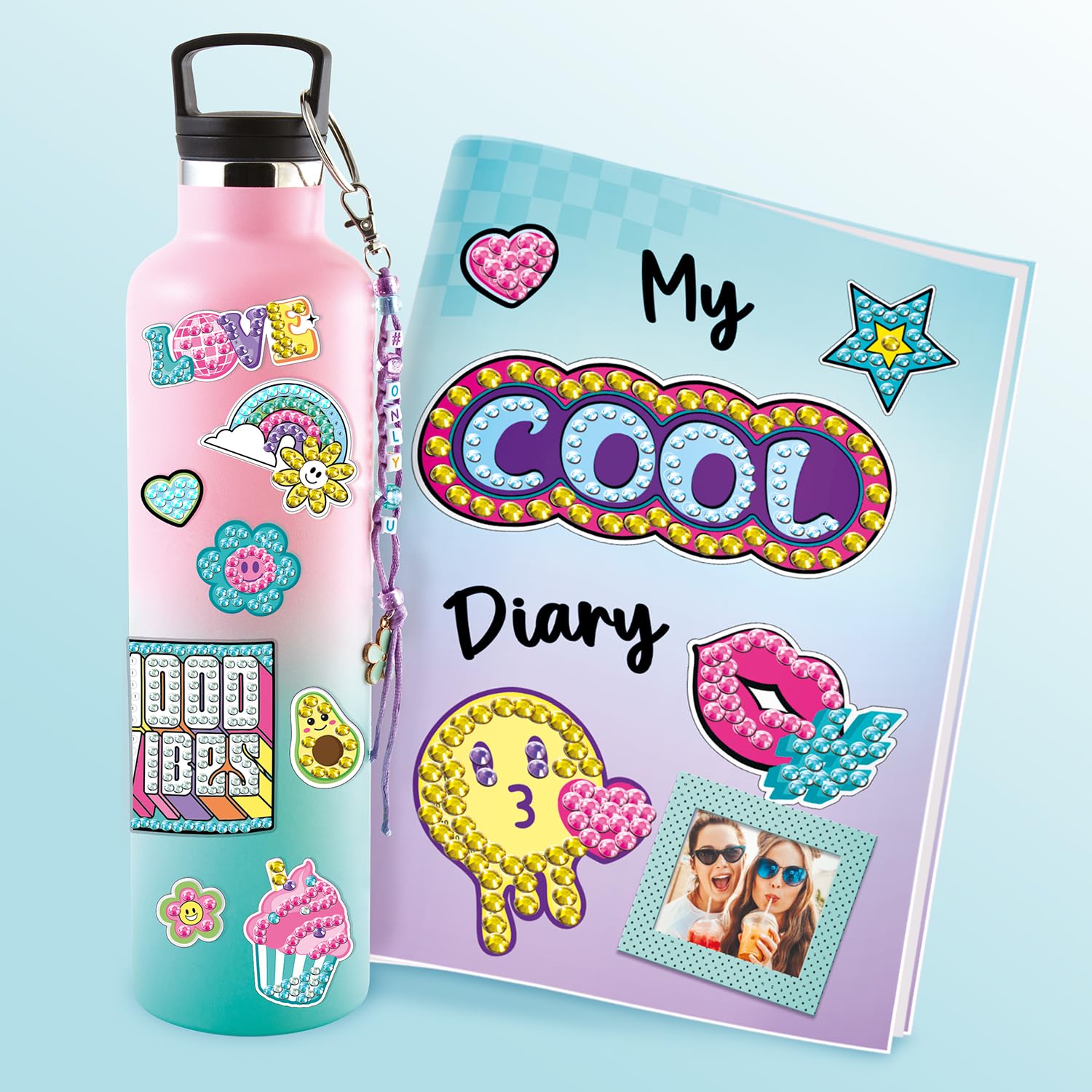 Canal Toys - Style 4Ever - Maletín LED de Arte con Diamantes | Pizarra Luminosa con Posters, Pegatinas de Diamantes, +3500 diamantes, Lápices de Colores - Diamond Art LED Case
